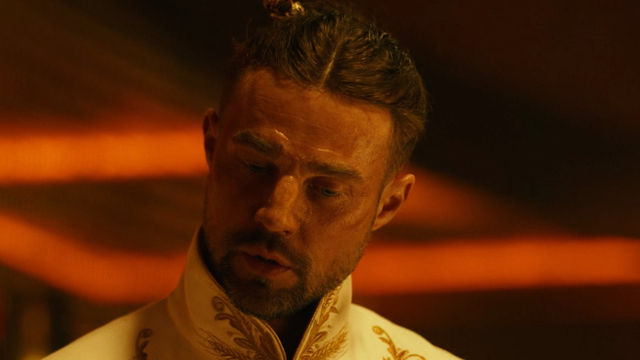 Жар 1 сезон 1 серия