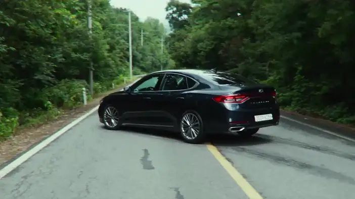 Трейлер (дублированный)