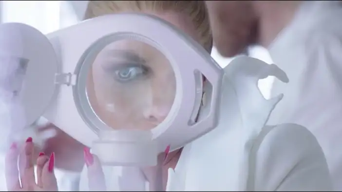 Вирусный ролик 2 (английский язык)