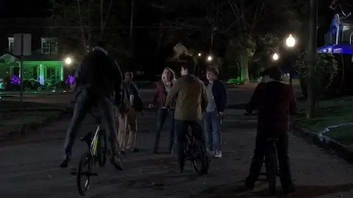 Тизер-трейлер (английский язык)