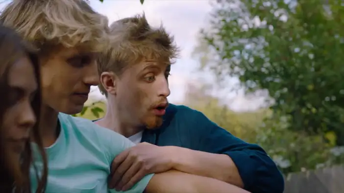 Трейлер (дублированный)