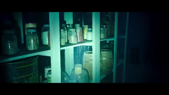 Международный трейлер (английский язык)