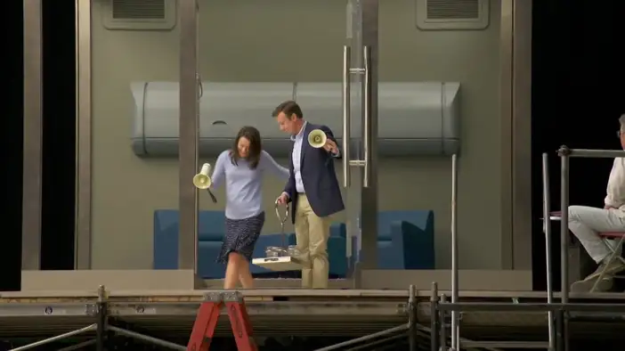 Видео со съемок (английский язык)