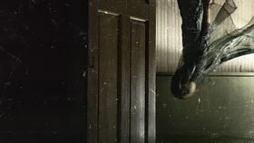 Астрал. Женщина в чёрном