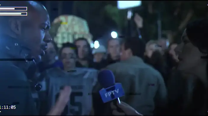 Тизер-трейлер (английский язык)