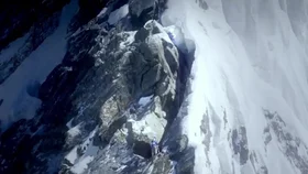 Эверест. Достигая невозможного