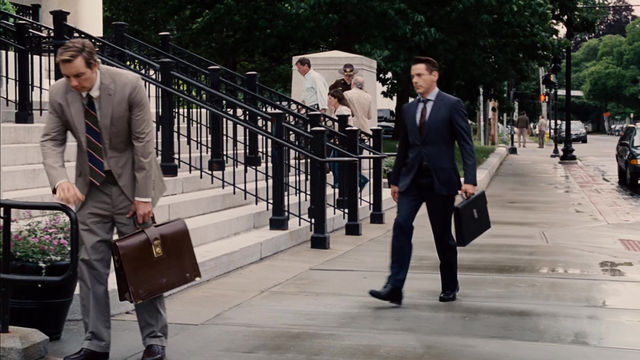 Махаббат екіге арналған секс