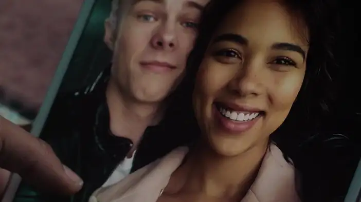 Трейлер (дублированный)