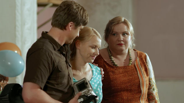 Oyoqlari orasidagi ayollar shaftoli