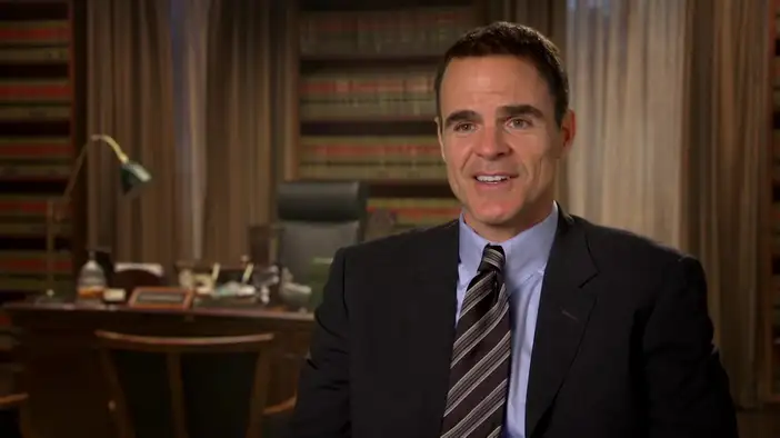 Интервью с Майклом Келли (английский язык)