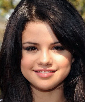 Үнді тайпалары әйелдерді жалаңаштандырады