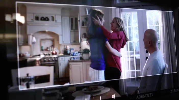 Видео со съемок (английский язык)