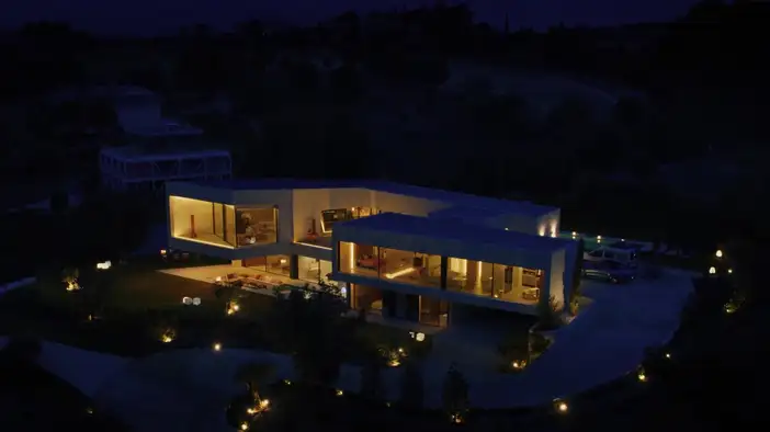 Трейлер дублированный