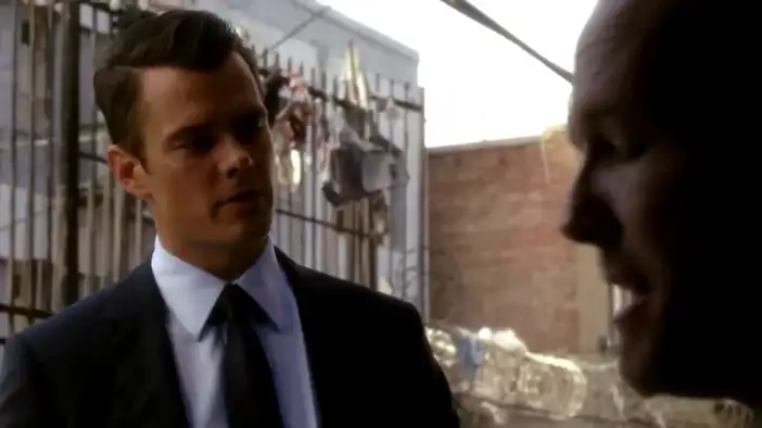 Трейлер (сезон 1, русский язык)