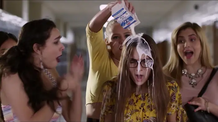 Трейлер (дублированный)