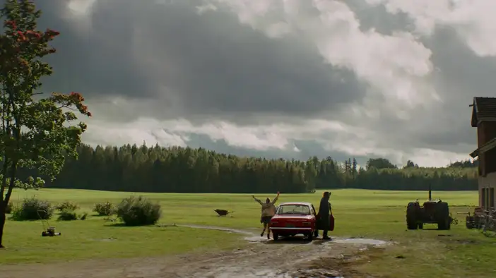 Трейлер (дублированный)