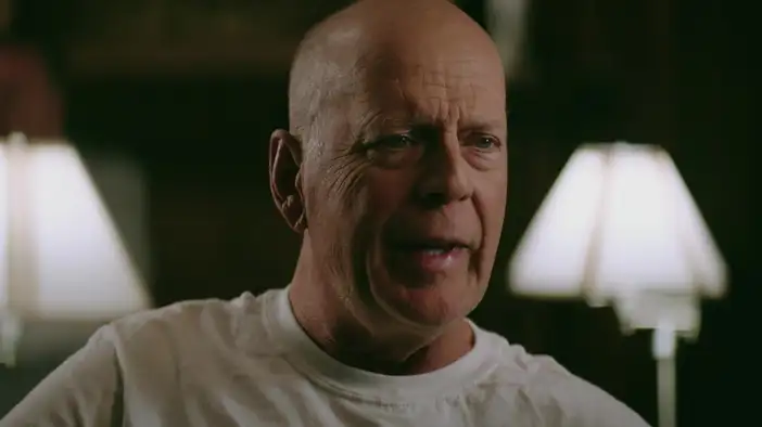 Трейлер (дублированный)