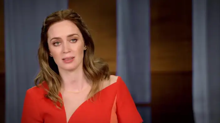 Интервью с Эмили Блант (английский язык)