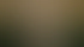 Тропинка вдоль реки