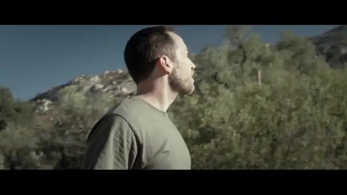 Тизер-трейлер (английский язык)