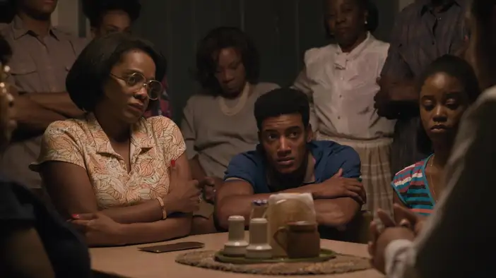 Трейлер (дублированный)