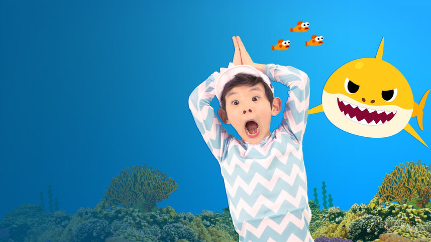 Baby Shark (Танец с Акуленком)