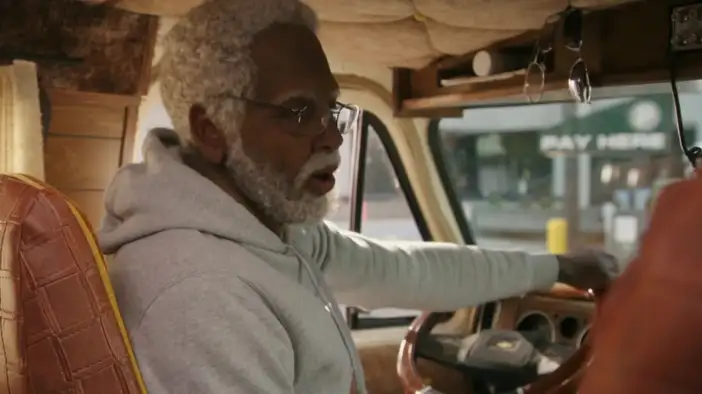 Тизер-трейлер (английский язык)