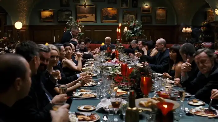 Трейлер (дублированный)