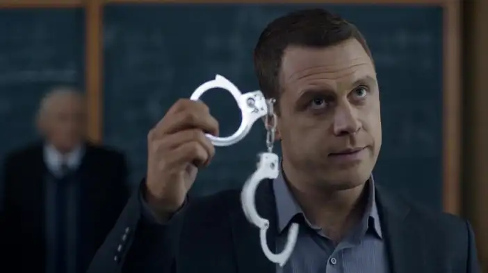 Трейлер (2 сезон)