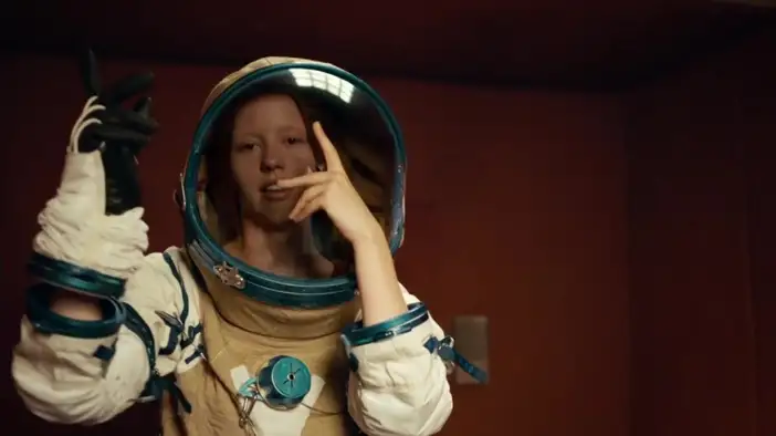 Трейлер 2 (английский язык)