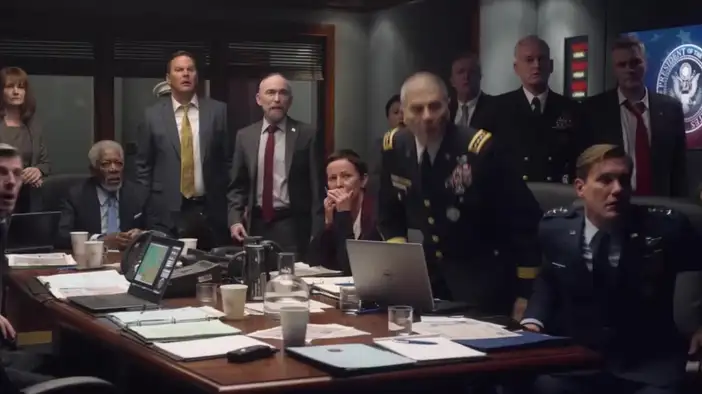 Трейлер (дублированный)