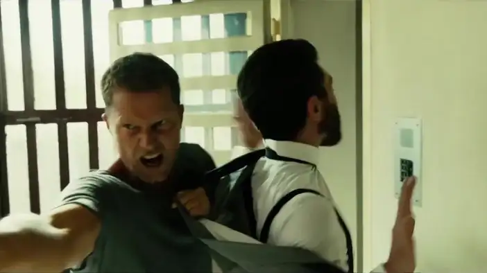 Трейлер (дублированный)