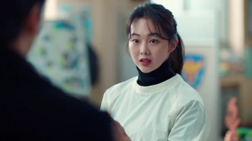 hammomdagi yalangoch erkaklar va ayollar