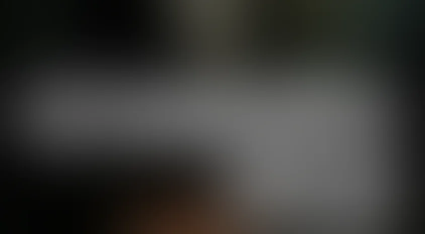 Остановился поезд