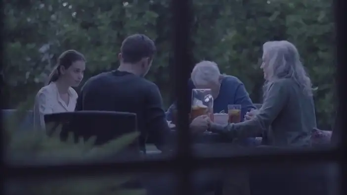 Трейлер (дублированный)