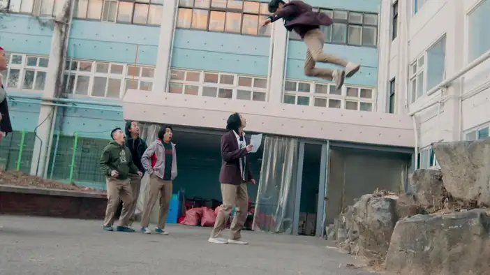 Трейлер (дублированный)