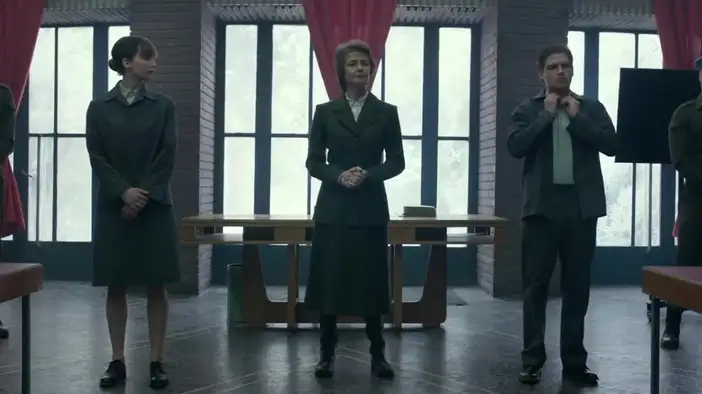 Фрагмент "В школе воробьев" (английский язык)