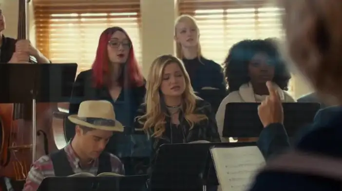 Трейлер (дублированный)