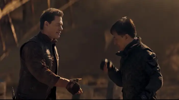 Трейлер (дублированный)