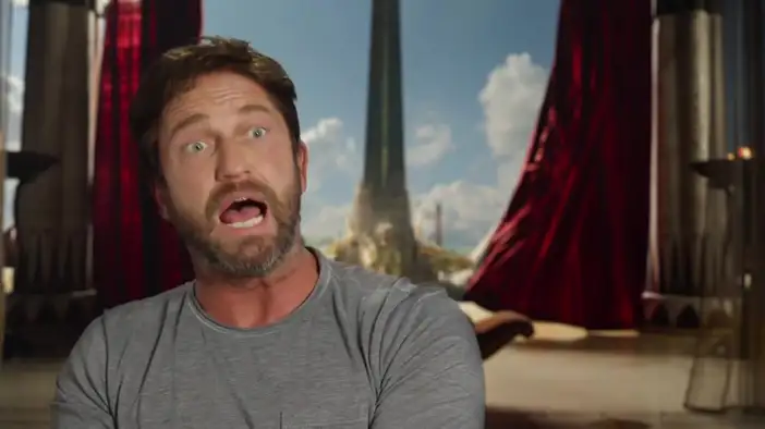 Интервью с Джерардом Батлером (английский язык)