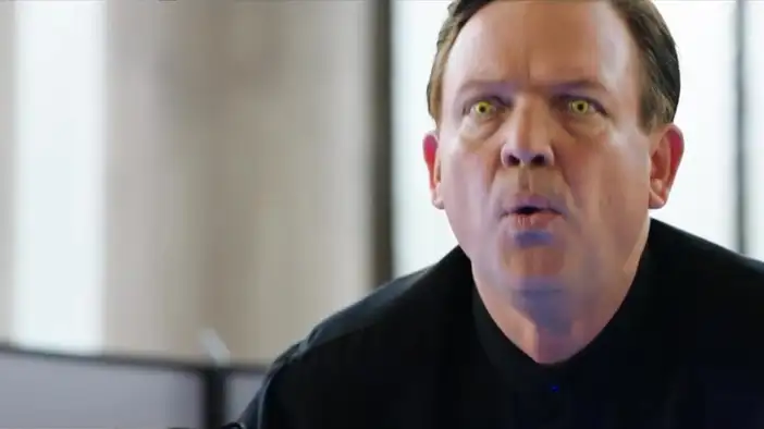 Трейлер (дублированный)