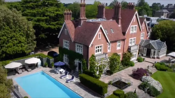 Трейлер (русский язык)