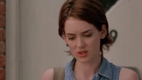 Haqiqiylik tishlaydi.