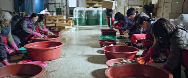 Taksi haydovchisi va fohishani tomosha qiling