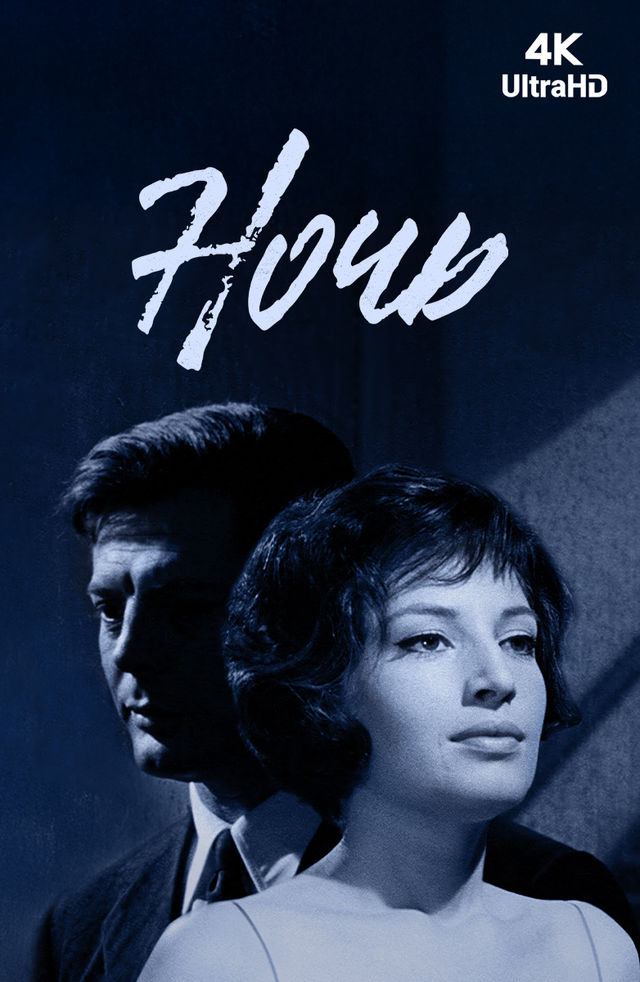 Tungi klub hojatxonasida yashirin kamera