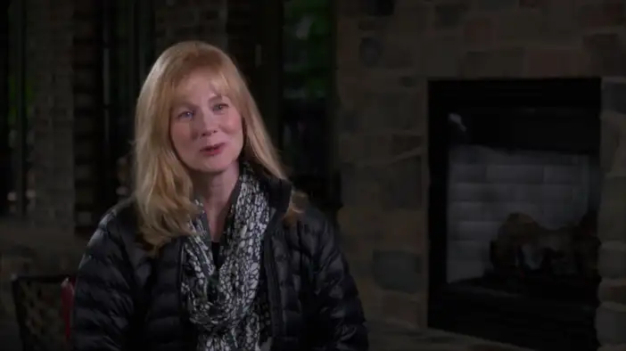 Интервью с Лорой Линни (английский язык)