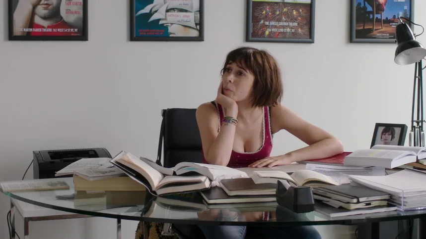 Сломанная жизнь (на английском языке с русскими субтитрами)