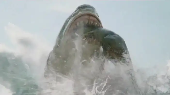 Трейлер (дублированный)