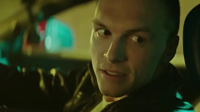 Трейлер (дублированный)