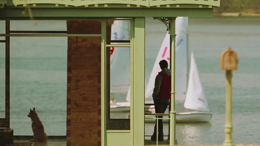 Дом у озера